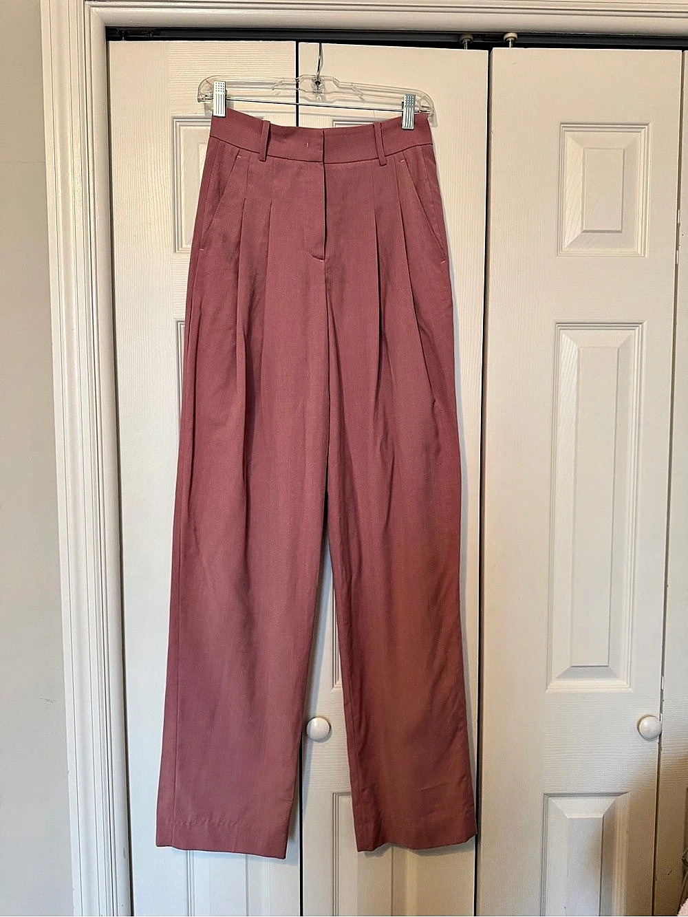 Wide Leg Pants in Pink